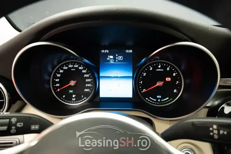 Mercedes-Benz 300 din 2022 cu 50.000 km - oferta MER96282 - foto 28