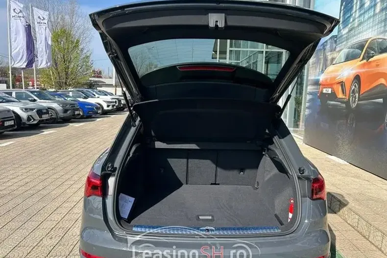 Audi Q3 din 2019 cu 45.471 km - oferta AUD92955 - foto 29