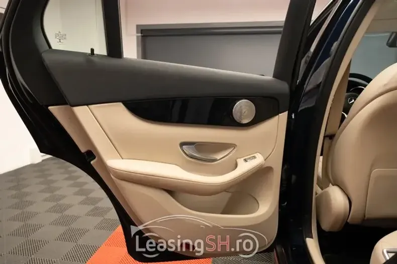 Mercedes-Benz 300 din 2022 cu 50.000 km - oferta MER96282 - foto 13