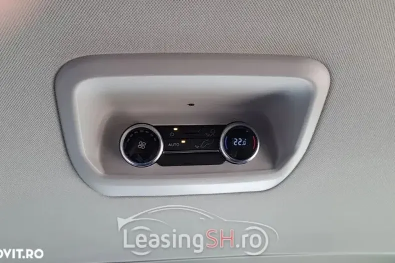 Ford Tourneo Custom din 2025 cu 1 km - oferta FOR93448 - foto 14