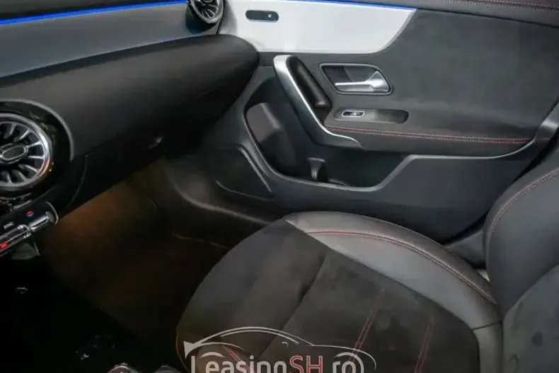 Mercedes-Benz 200 din 2023 cu 13.000 km - oferta MER99038 - foto 6
