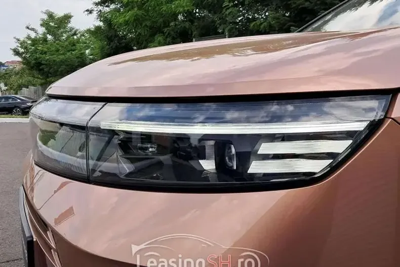 Opel Grandland din 2025 cu 3.092 km - oferta OPE95602 - foto 19