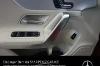 Mercedes-Benz CLA 250 din 2021 cu 70.730 km - oferta MER98788 - foto 2