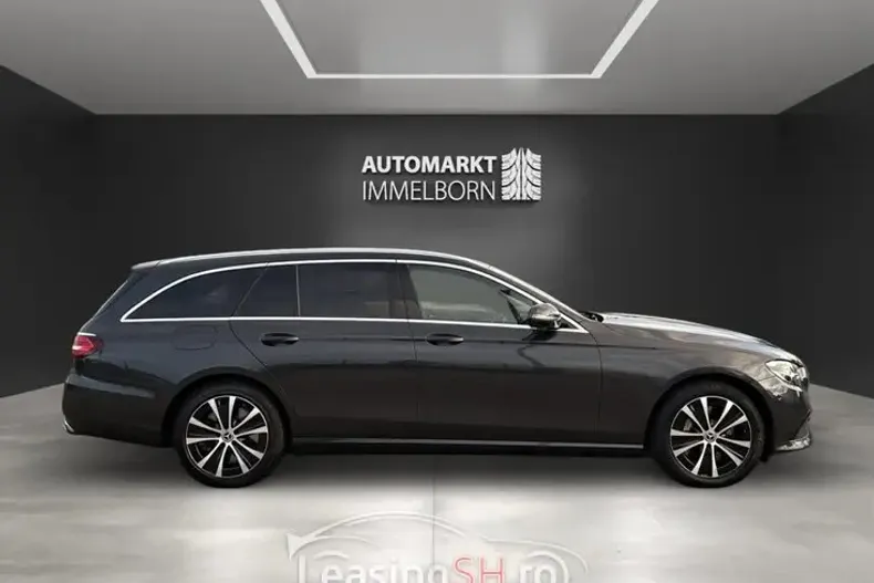 Mercedes-Benz 300e din 2021 cu 63.753 km - oferta MER99965 - foto 6