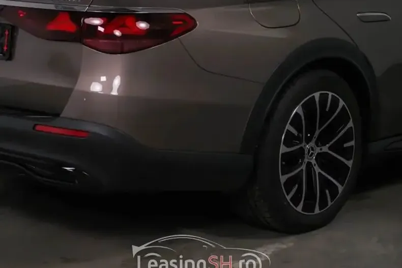 Mercedes-Benz 300 din 2024 cu 34.000 km - oferta MER98316 - foto 5