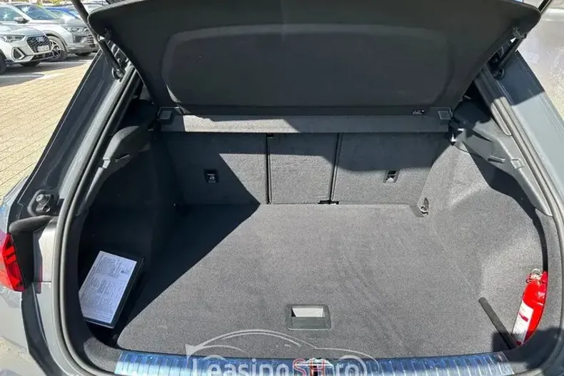 Audi Q3 din 2019 cu 45.471 km - oferta AUD92955 - foto 20