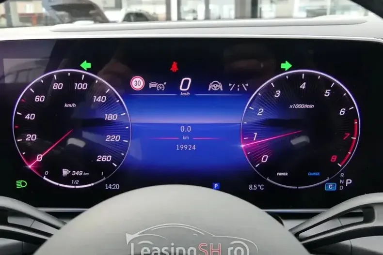 Mercedes-Benz 300 din 2024 cu 19.899 km - oferta MER97150 - foto 14