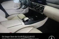 Mercedes-Benz CLA 250 din 2021 cu 70.730 km - oferta MER98788 - foto 3