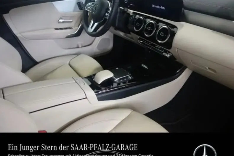 Mercedes-Benz CLA 250 din 2021 cu 70.730 km - oferta MER98788 - foto 3