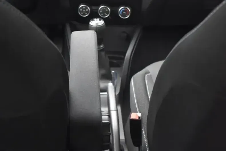 Dacia Duster din 2021 cu 88.446 km - oferta DAC100330 - foto 17