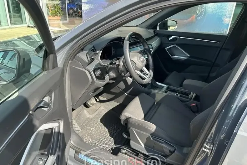 Audi Q3 din 2019 cu 45.471 km - oferta AUD92955 - foto 23