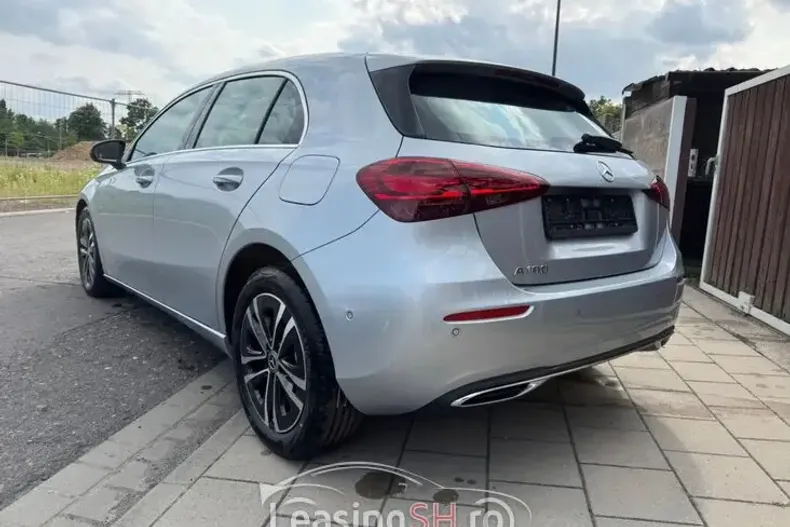 Mercedes-Benz 180 din 2025 cu 10 km - oferta MER97636 - foto 2