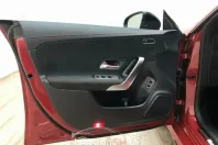 Mercedes-Benz 200 din 2023 cu 3.900 km - oferta MER98345 - foto 13