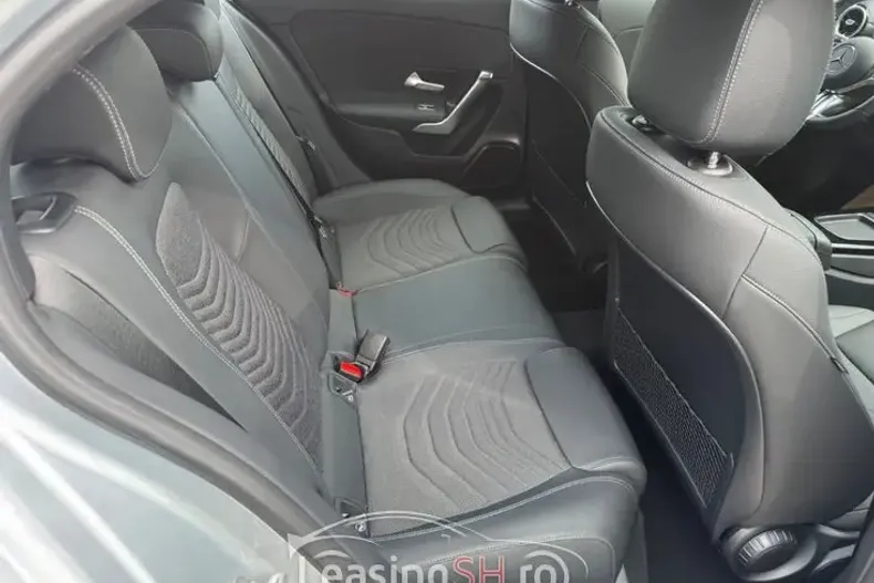 Mercedes-Benz 180 din 2025 cu 10 km - oferta MER97636 - foto 5