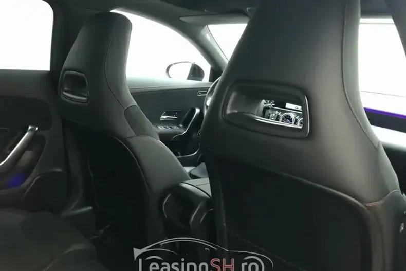 Mercedes-Benz 200 din 2023 cu 3.900 km - oferta MER98345 - foto 11