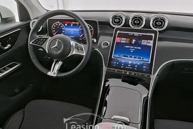 Mercedes-Benz 200 din 2024 cu 7.600 km - oferta MER99211 - foto 4