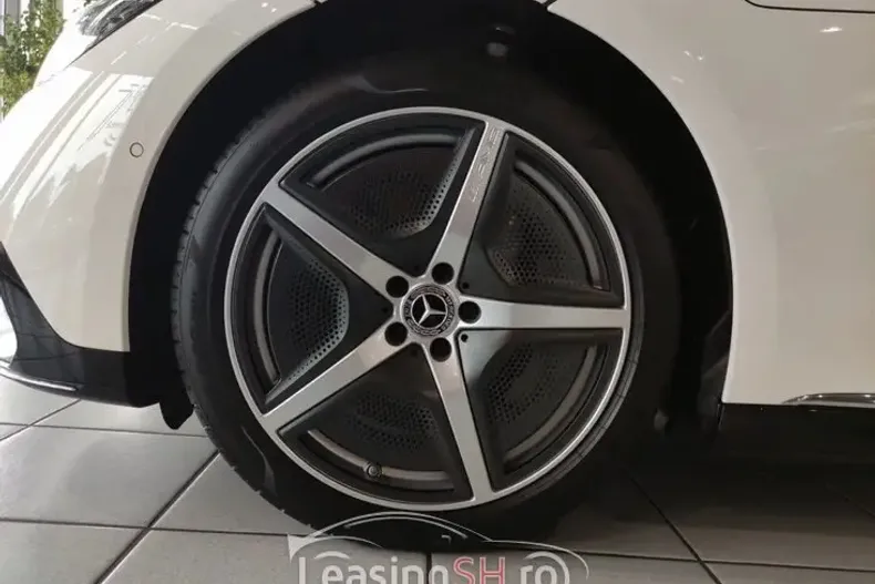 Mercedes-Benz EQE din 2022 cu 30.700 km - oferta MER97676 - foto 2