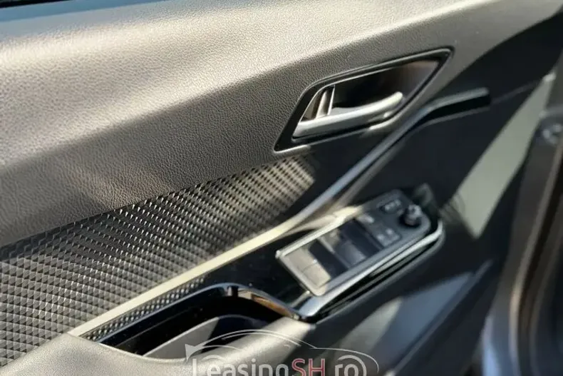 Toyota C-HR din 2022 cu 104.157 km - oferta TOY93527 - foto 17