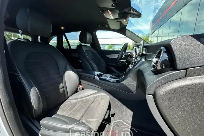 Mercedes-Benz 300 din 2020 cu 58.405 km - oferta MER98593 - foto 28