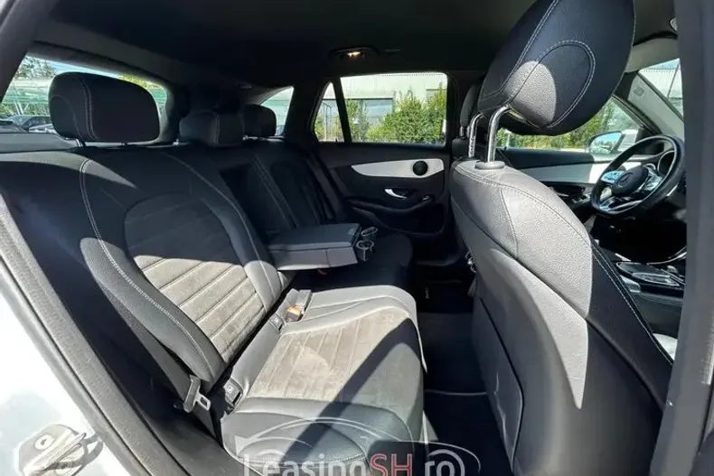 Mercedes-Benz 300 din 2020 cu 58.405 km - oferta MER98593 - foto 30