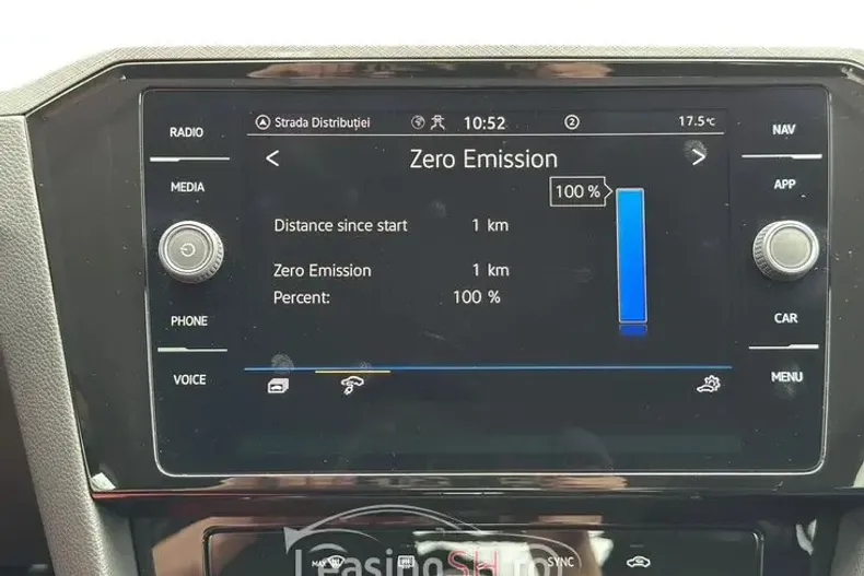 Volkswagen Passat din 2021 cu 144.876 km - oferta VOL100770 - foto 5