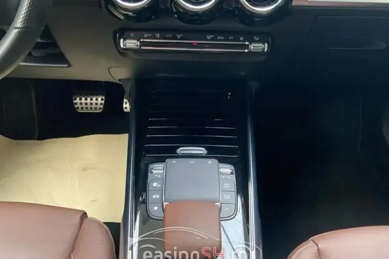 Mercedes-Benz 200 din 2023 cu 25.600 km - oferta MER98164 - foto 8