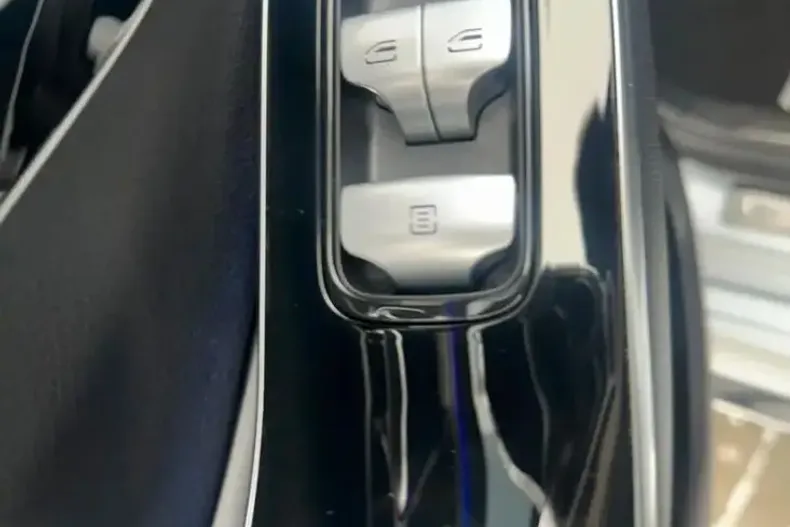 Mercedes-Benz 350 din 2021 cu 60.650 km - oferta MER99449 - foto 19