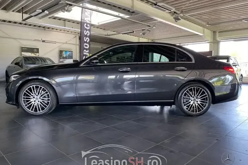 Mercedes-Benz 180 din 2024 cu 11.200 km - oferta MER99115 - foto 2