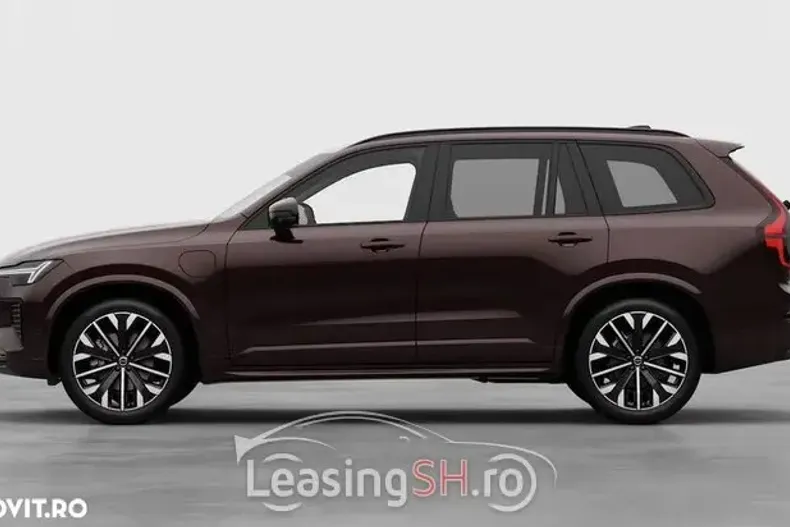 Volvo XC90 din 2025 cu 10 km - oferta VOL100822 - foto 2