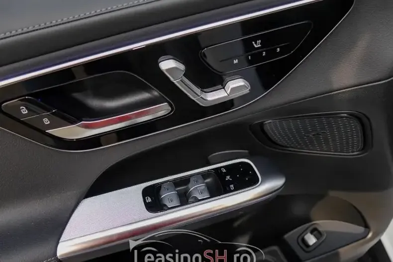 Mercedes-Benz 220 din 2025 cu 19.900 km - oferta MER99886 - foto 2