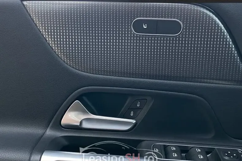 Mercedes-Benz 220 din 2023 cu 10.890 km - oferta MER98308 - foto 14