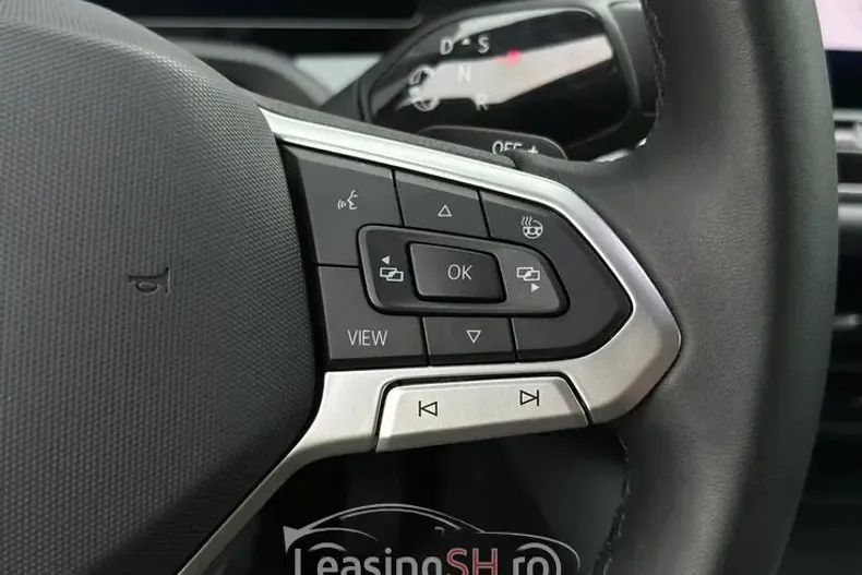 Volkswagen Passat din 2024 cu 24.500 km - oferta VOL93759 - foto 7