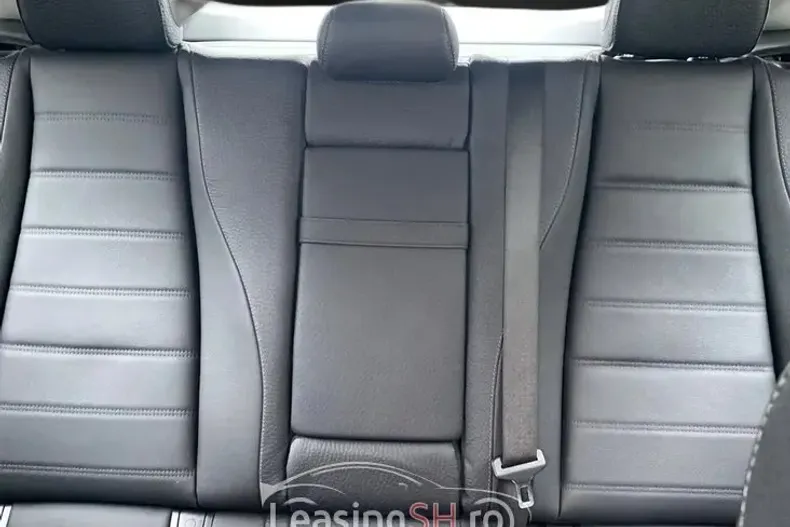 Mercedes-Benz 350 din 2021 cu 53.850 km - oferta MER98649 - foto 3