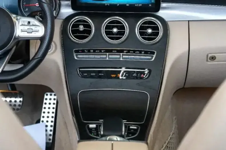 Mercedes-Benz 300 din 2020 cu 39.300 km - oferta MER99971 - foto 10