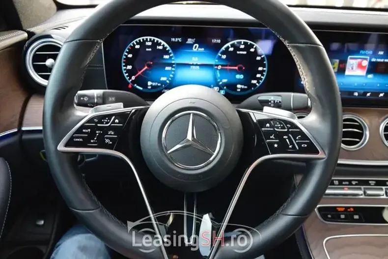 Mercedes-Benz 300 din 2020 cu 77.061 km - oferta MER96498 - foto 13