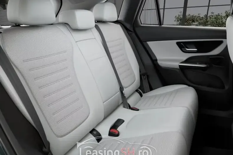 Mercedes-Benz 200 din 2025 cu 10 km - oferta MER98759 - foto 2