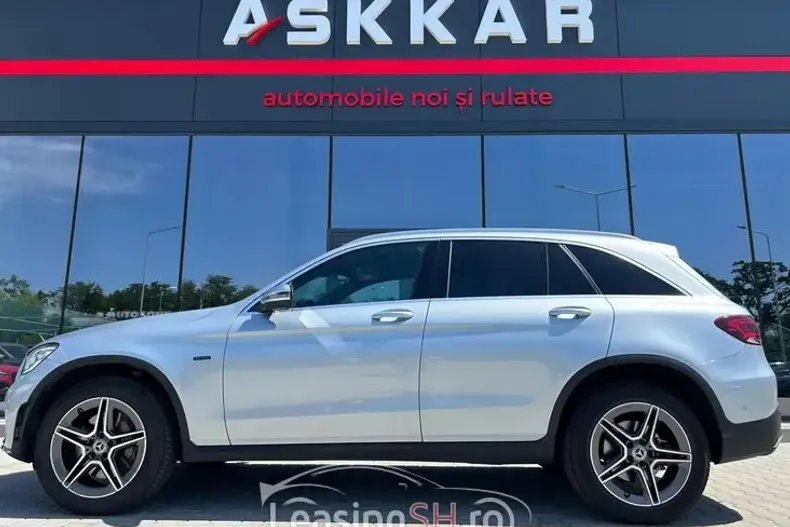 Mercedes-Benz 300 din 2020 cu 58.405 km - oferta MER98593 - foto 22