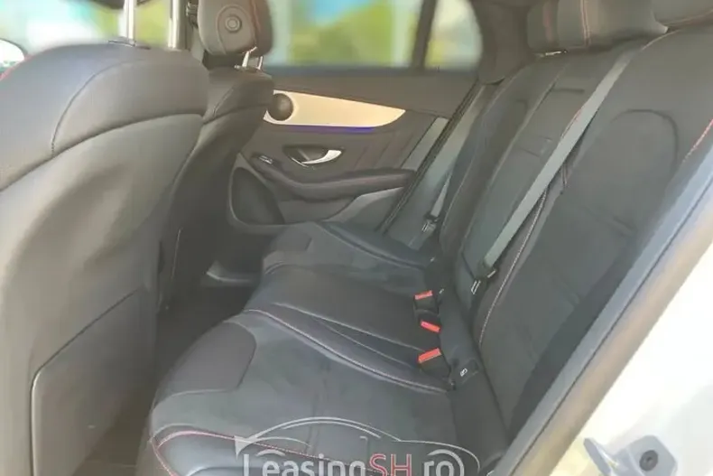 Mercedes-Benz 43 AMG din 2022 cu 15.021 km - oferta MER98070 - foto 5