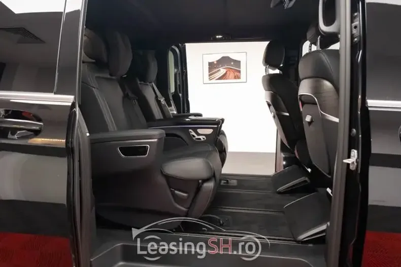 Mercedes-Benz 300 din 2025 cu 20 km - oferta MER96054 - foto 2