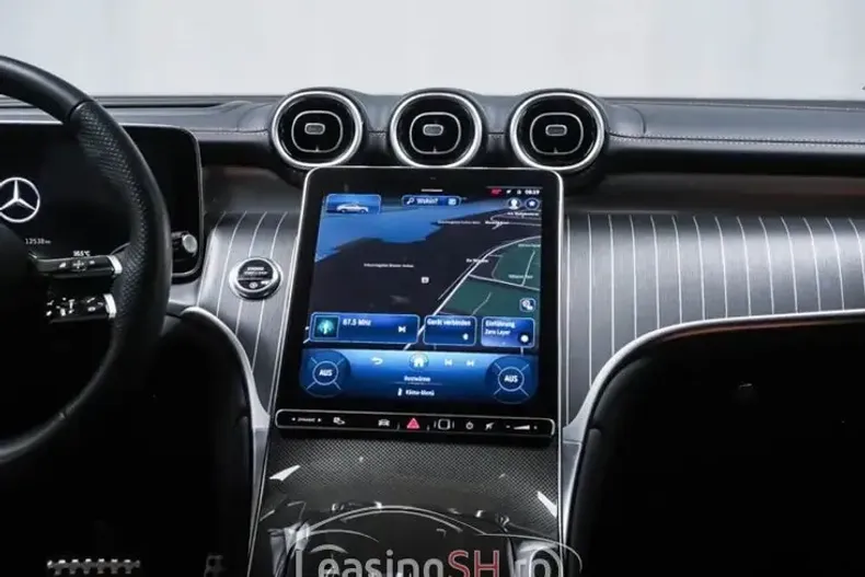 Mercedes-Benz 300 din 2023 cu 12.537 km - oferta MER99334 - foto 7