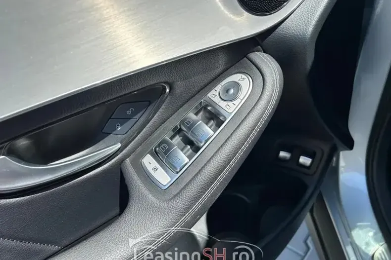 Mercedes-Benz 300 din 2020 cu 58.405 km - oferta MER98593 - foto 23