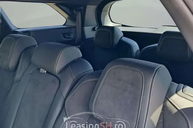 Peugeot 5008 din 2025 cu 11.000 km - oferta PEU100548 - foto 12