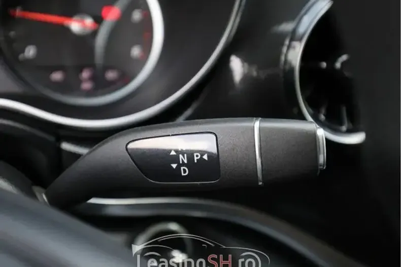 Mercedes-Benz 300 din 2022 cu 80.277 km - oferta MER99150 - foto 10