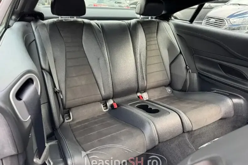 Mercedes-Benz 300 din 2021 cu 35.987 km - oferta MER99024 - foto 2