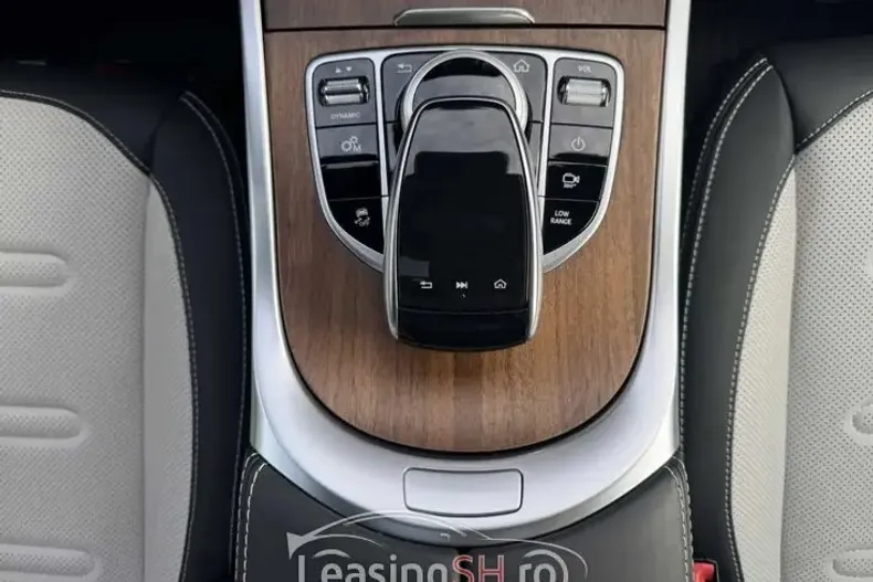 Mercedes-Benz 500 din 2023 cu 10.000 km - oferta MER99737 - foto 13