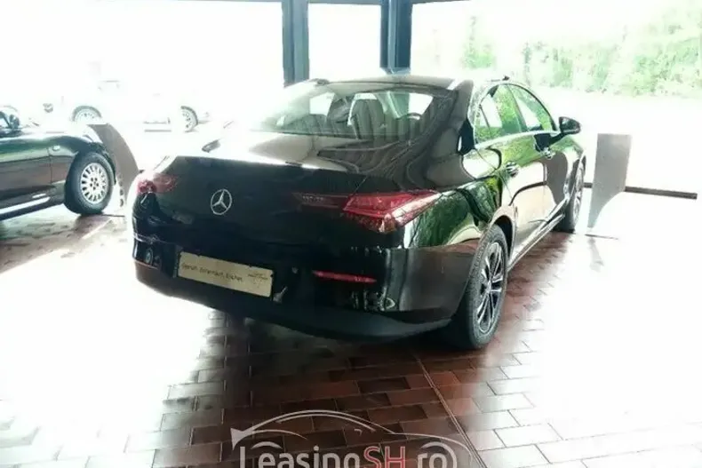 Mercedes-Benz 180 din 2023 cu 7.000 km - oferta MER99617 - foto 13