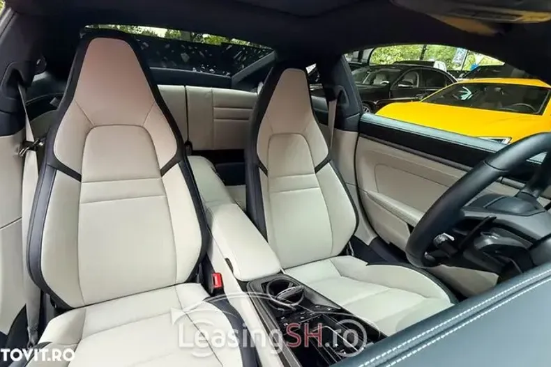 Porsche 911 din 2024 cu 12.700 km - oferta POR100351 - foto 10