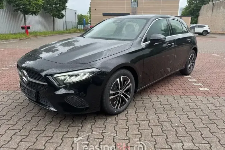 Mercedes-Benz 180 din 2025 cu 10 km - oferta MER97635 - foto 1