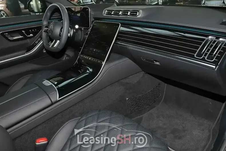 Mercedes-Benz 450 din 2025 cu 10.000 km - oferta MER96629 - foto 10