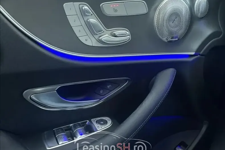 Mercedes-Benz 300 din 2023 cu 16.120 km - oferta MER98629 - foto 2